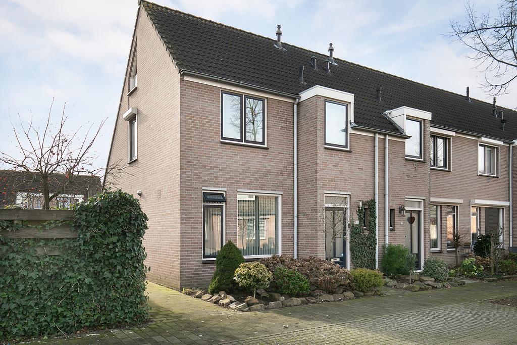MN11486-25586-Kleefkruid-59,-Cuijk-120253473