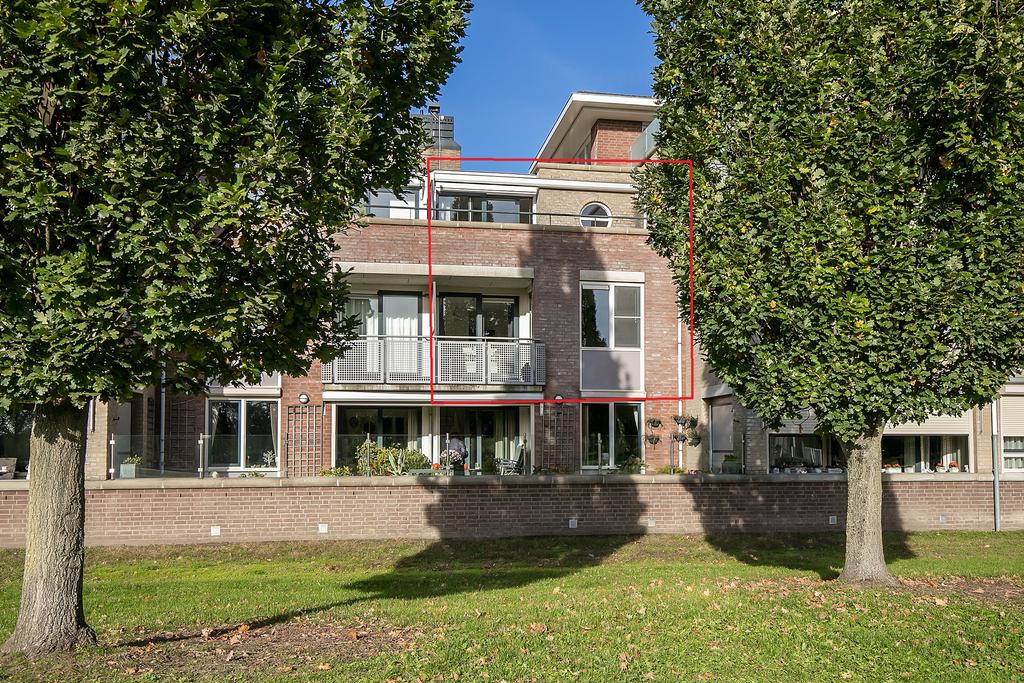 MN11543-20158-133222930