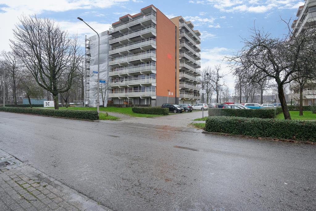 MN11567-20943-135750128