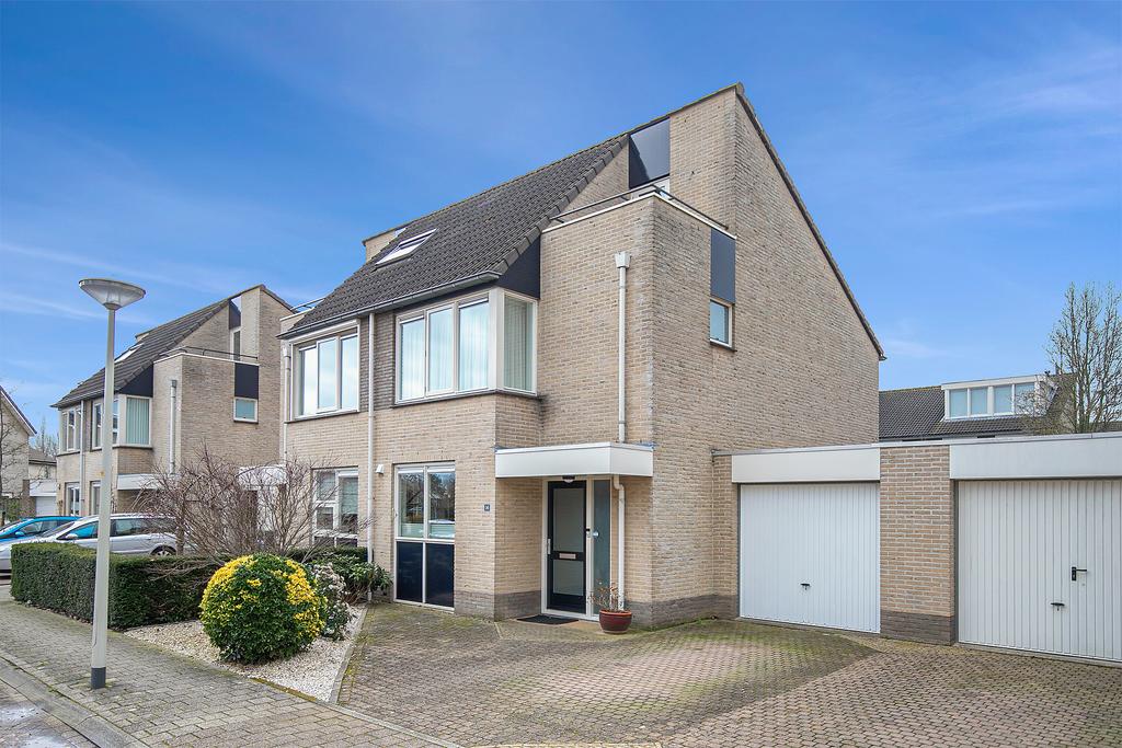 MN11582-21483-139018511