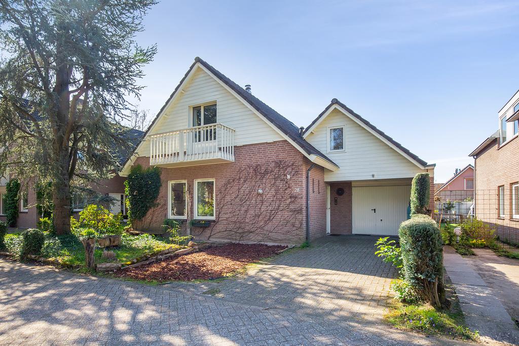 MN11595-21904-140562576