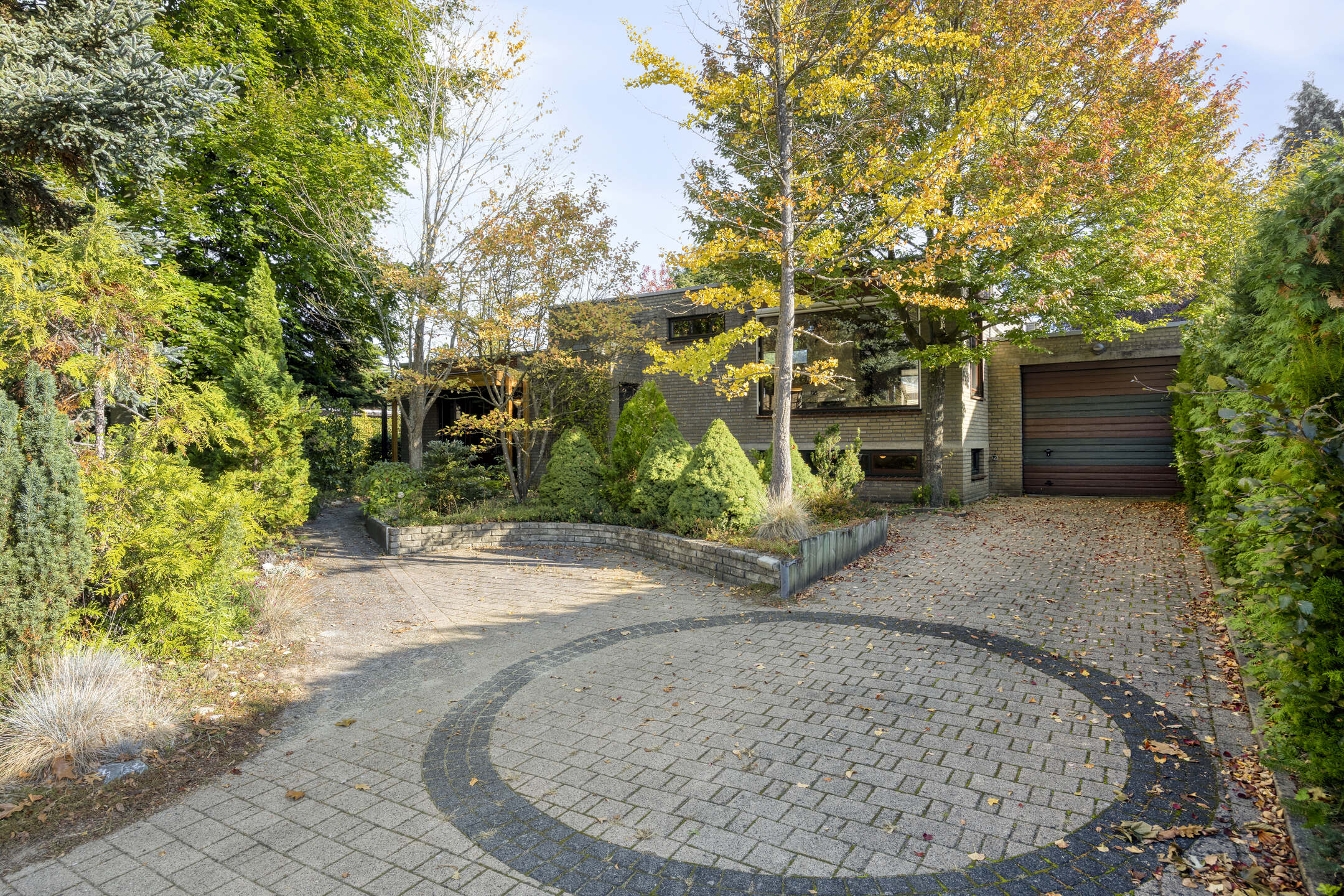 MN11794-18005-247767090