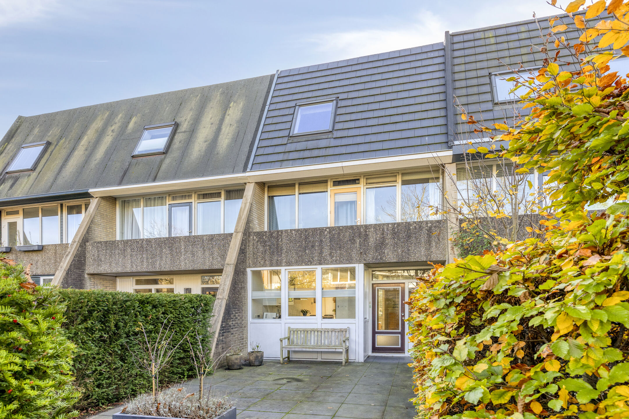 MN11806-18640-254056364