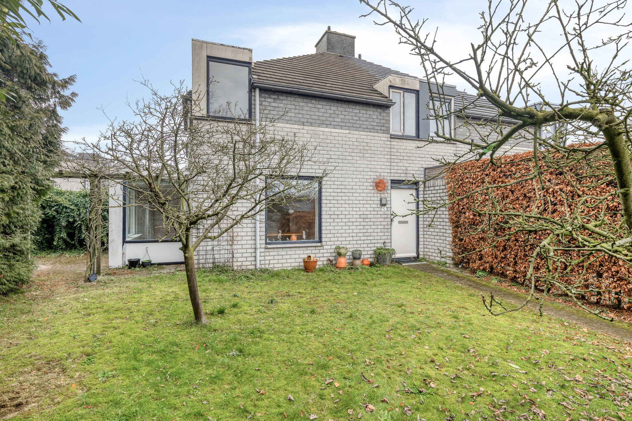 MN11832-27870-261820346